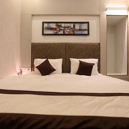 Hotel Mahendra Plaza Hardoi Εξωτερικό φωτογραφία