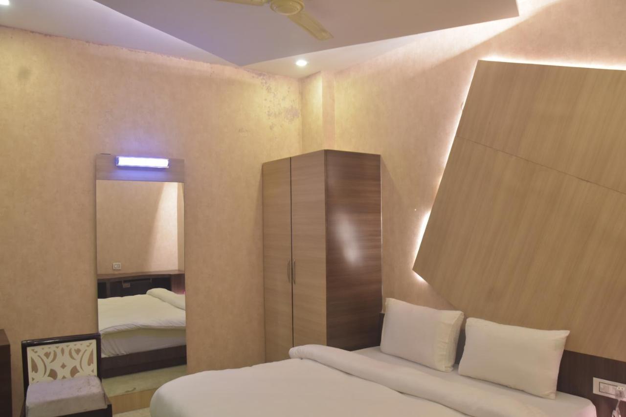 Hotel Mahendra Plaza Hardoi Εξωτερικό φωτογραφία
